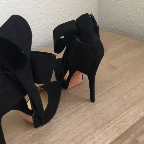 Aminah Abdul Jillil pumps - Picture 2 of 4